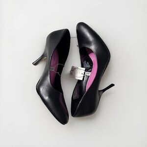 Isaac Mizrahi Riley Black Slip-on Pumps Women’s 9.5 Heels New Y2K Vintage 2000's